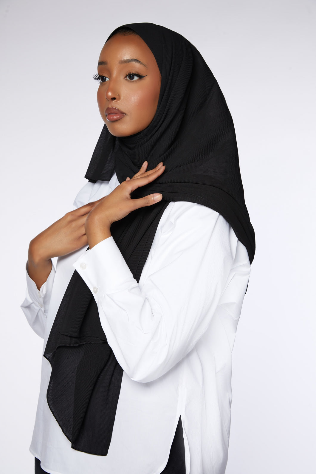 Black Fine Pleated Chiffon Hijab
